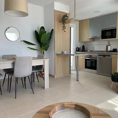 Apartamento Breeze 5 *